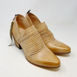 Bed Stu Trough Rustic Bootie - size 8